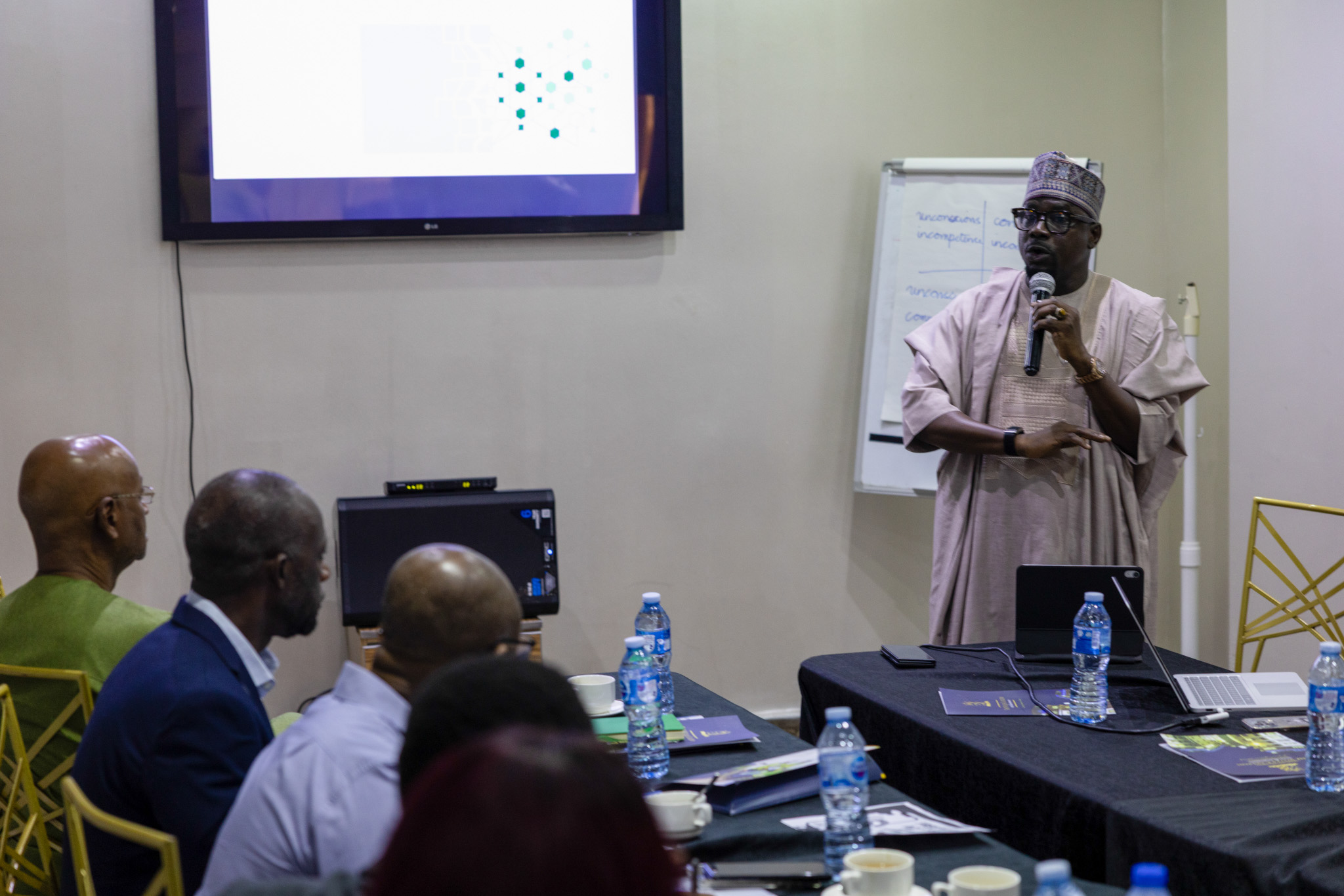 Figure 4 Abba Aliyu, Managing Director/CEO, Rural Electrification Agency, addresses the Sierra Leone delegation during the knowledge exchange mission.